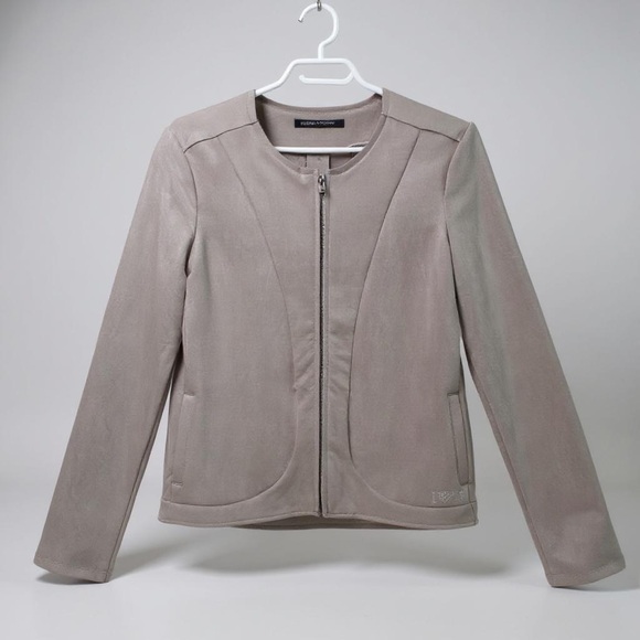 NWT Athletic Jacket zip front. - Picture 1 of 10